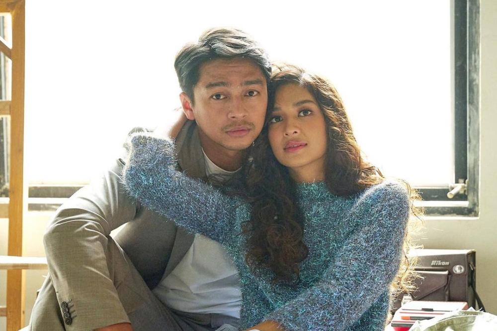 Segar! 7 Potret Bulan Madu Mikha Tambayong dan Deva Mahenra di Bali