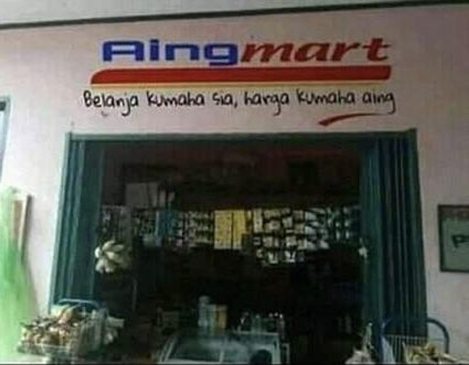 9 Potret Kocak Toko yang Memakai Nama Supermarket Populer