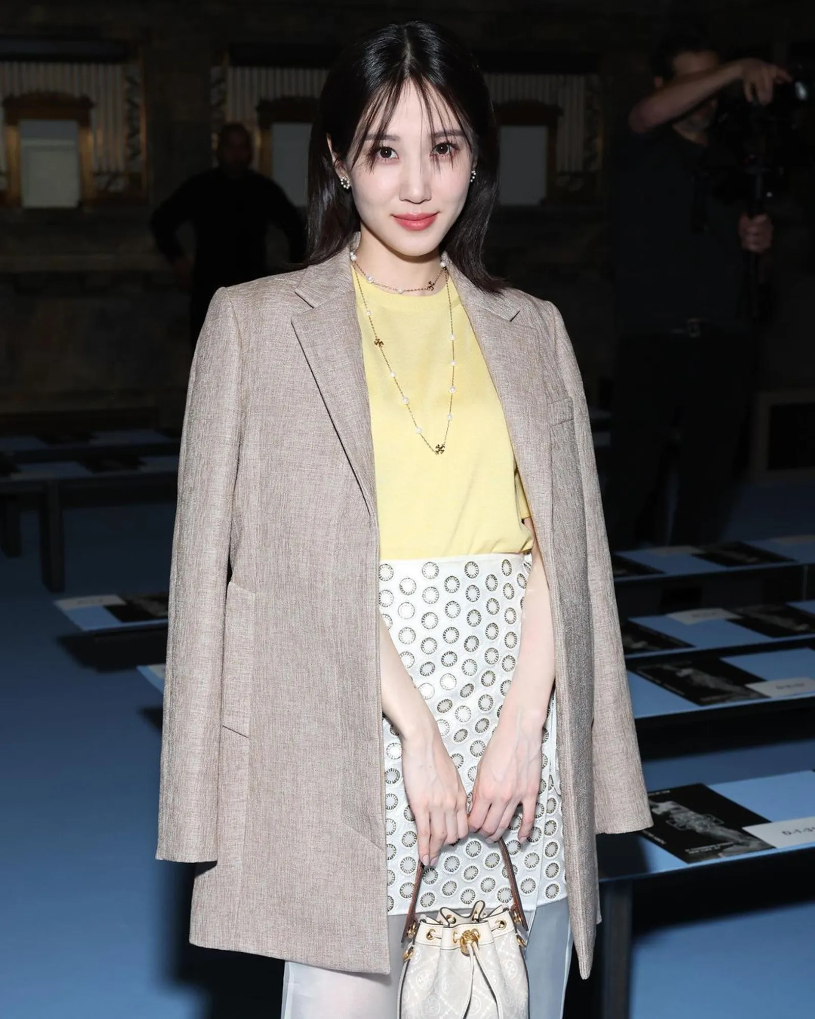 Park Eun Bin Hadir di Fashion Week Sebagai Brand Ambassador Tory Burch