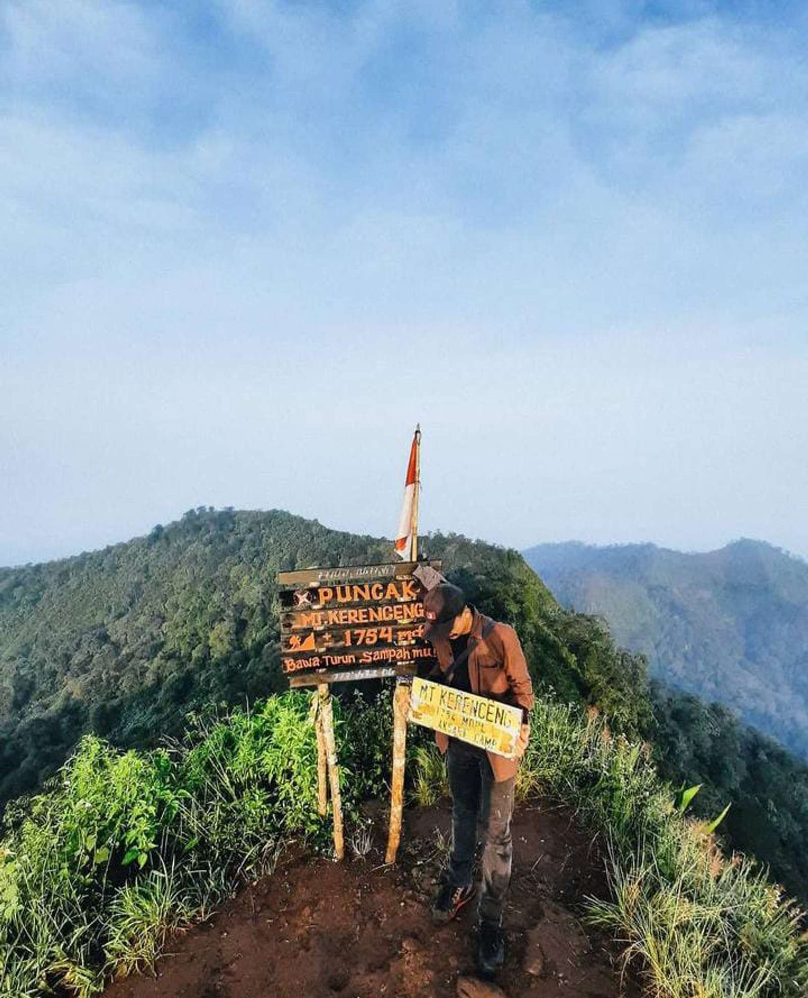 Jelajah Gunung Kerenceng: Rute, Tips, dan Harga Tiket