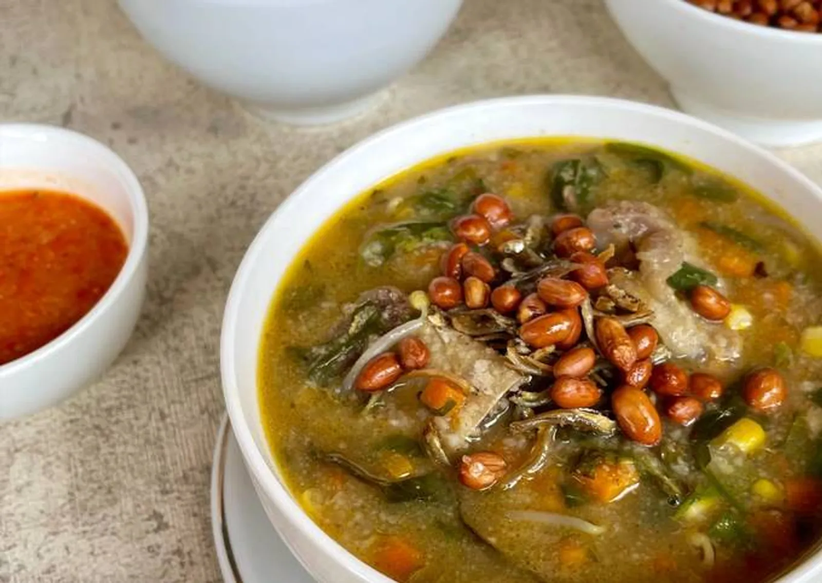 10 Makanan Khas Kalimantan Barat, Lezat dan Wajib Kamu Cicipi, nih!