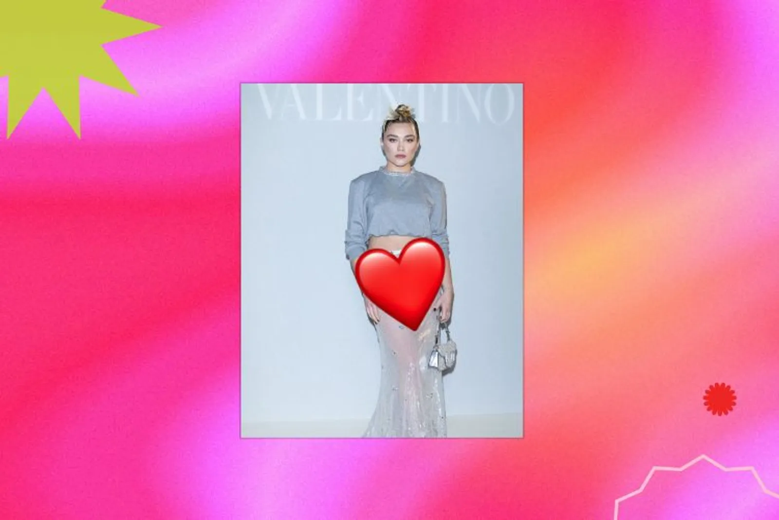 Florence Pugh Pamer Dalaman di Valentino Show Paris Fashion Week 2023