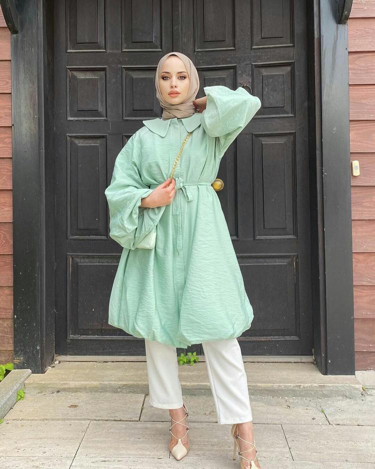 7 Model Tunik Kekinian untuk Perempuan, Sopan tapi Stylish!