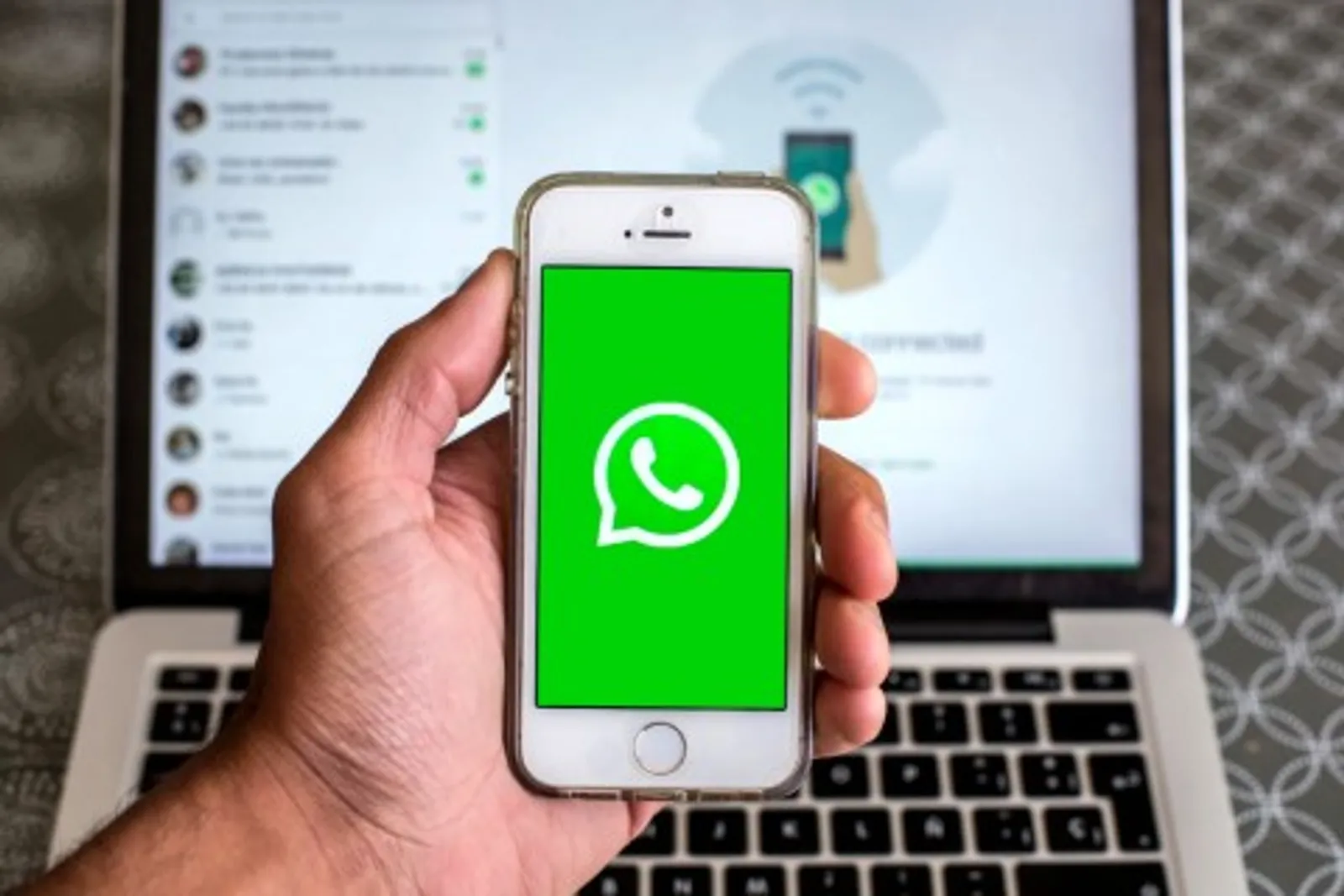 5 Cara Menghubungi Orang yang Memblokir Kita di WhatsApp, Gampang!