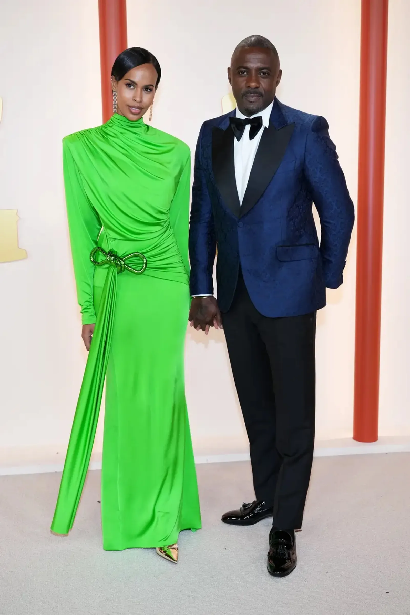 Tampil Elegan, 12 Pasangan Seleb Hollywood yang Datang ke Oscar 2023