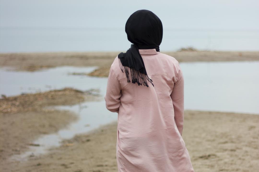 15 Kata-Kata Muslimah Tegar yang Menginspirasi