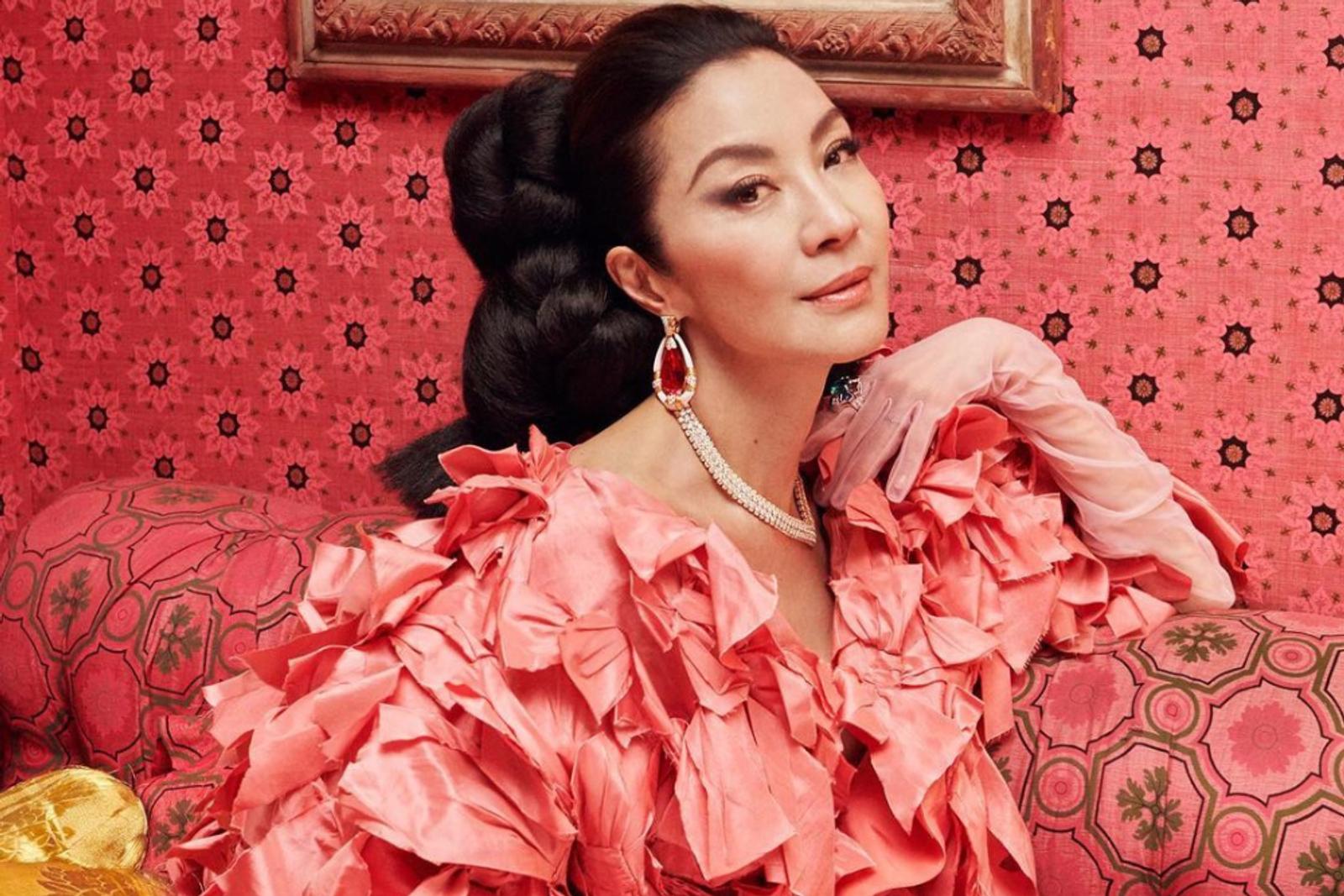 Ratusan Miliar! Segini Perkiraan & Sumber Kekayaan Michelle Yeoh