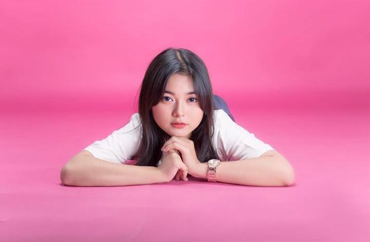 Profil Cesen Eks JKT48, Terkuak Jadi Istri Marshel Widianto