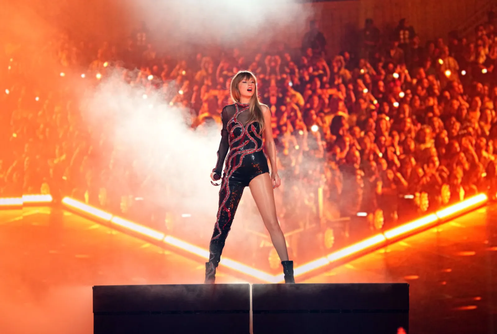 9 Potret Viral Taylor Swift di Konser The Eras Tour