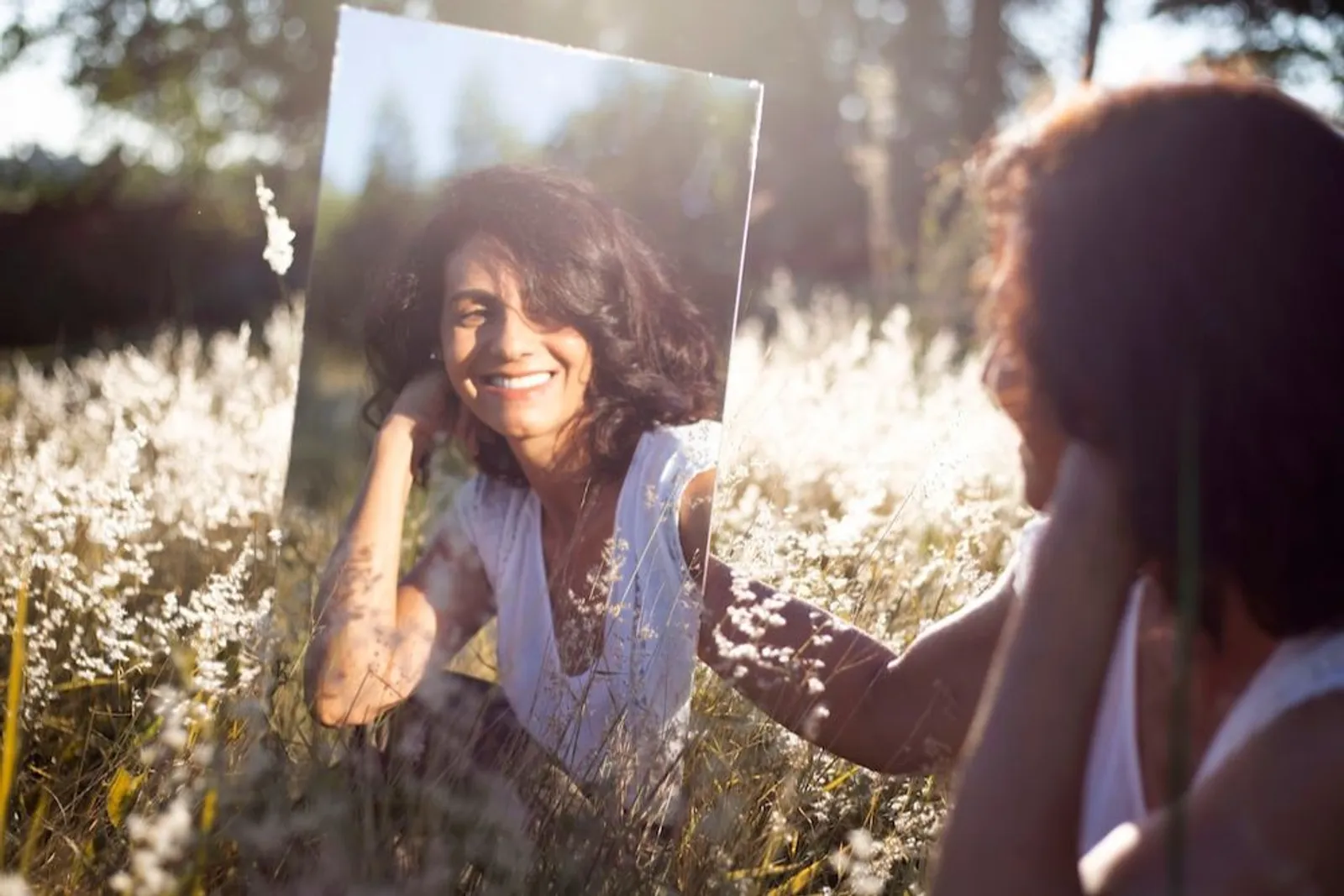 Bikin Lebih Bahagia, Ini 12 Manfaat Mengenal Diri Sendiri