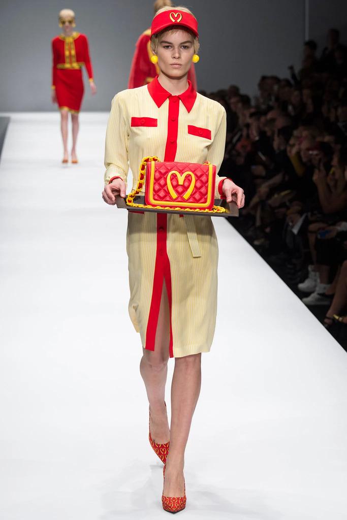 Karya Paling Ikonik Jeremy Scott Selama 10 Tahun di Moschino