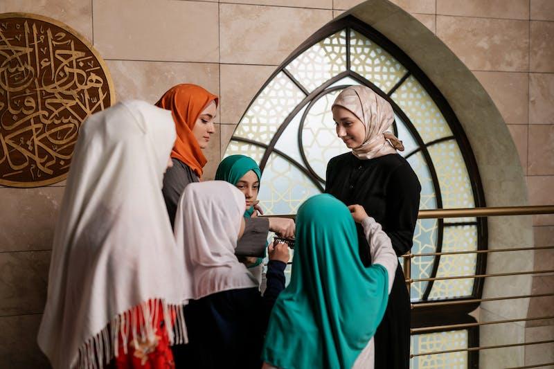 10 Amalan di Bulan Ramadan Bagi Perempuan Haid