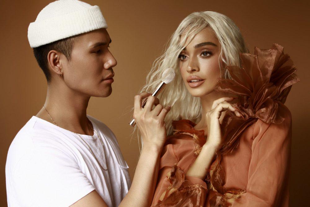 9 Brand Kosmetik Milik Makeup Artist yang Paling Tren Saat Ini
