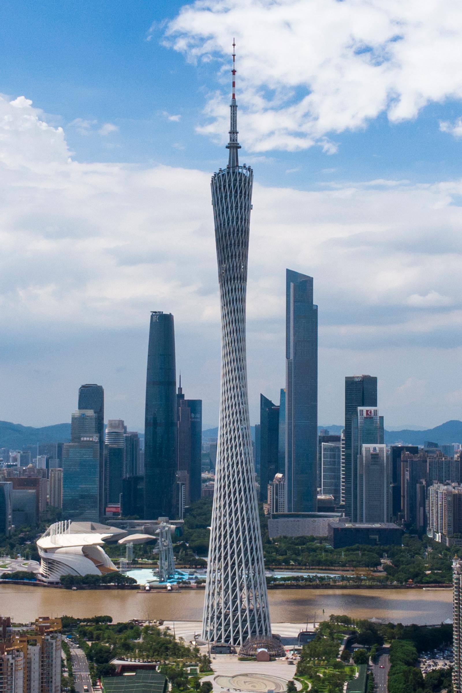 10 Menara Tertinggi di Dunia, Saingan Sama Harapan Keluarga!