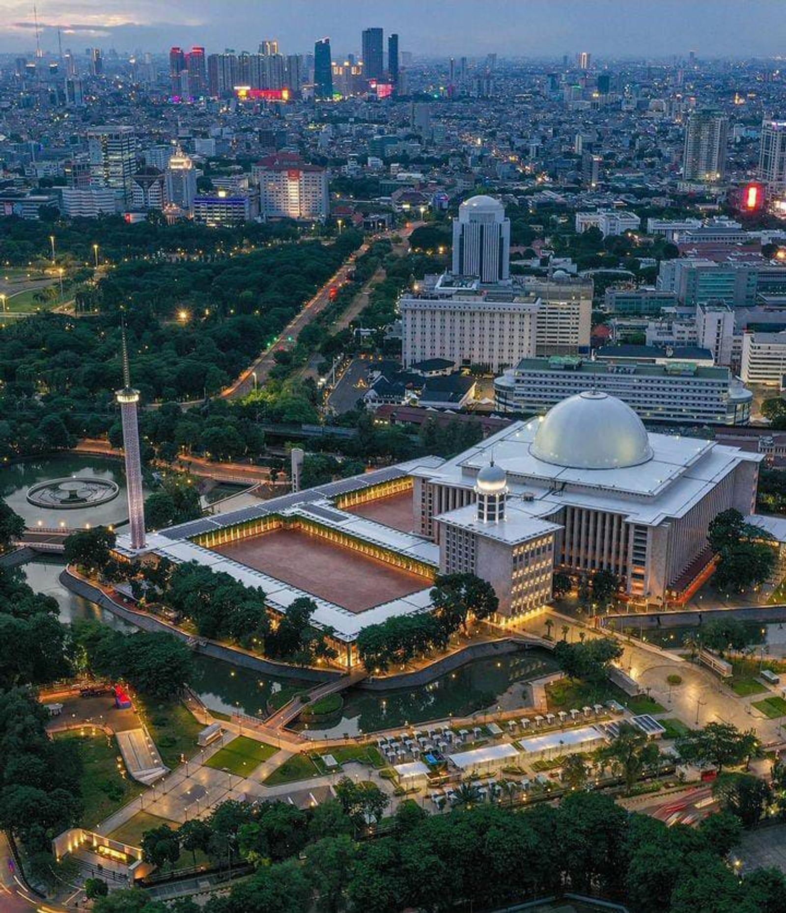 8 Masjid di Jakarta Kerap Jadi Wisata Religi Saat Ramadan