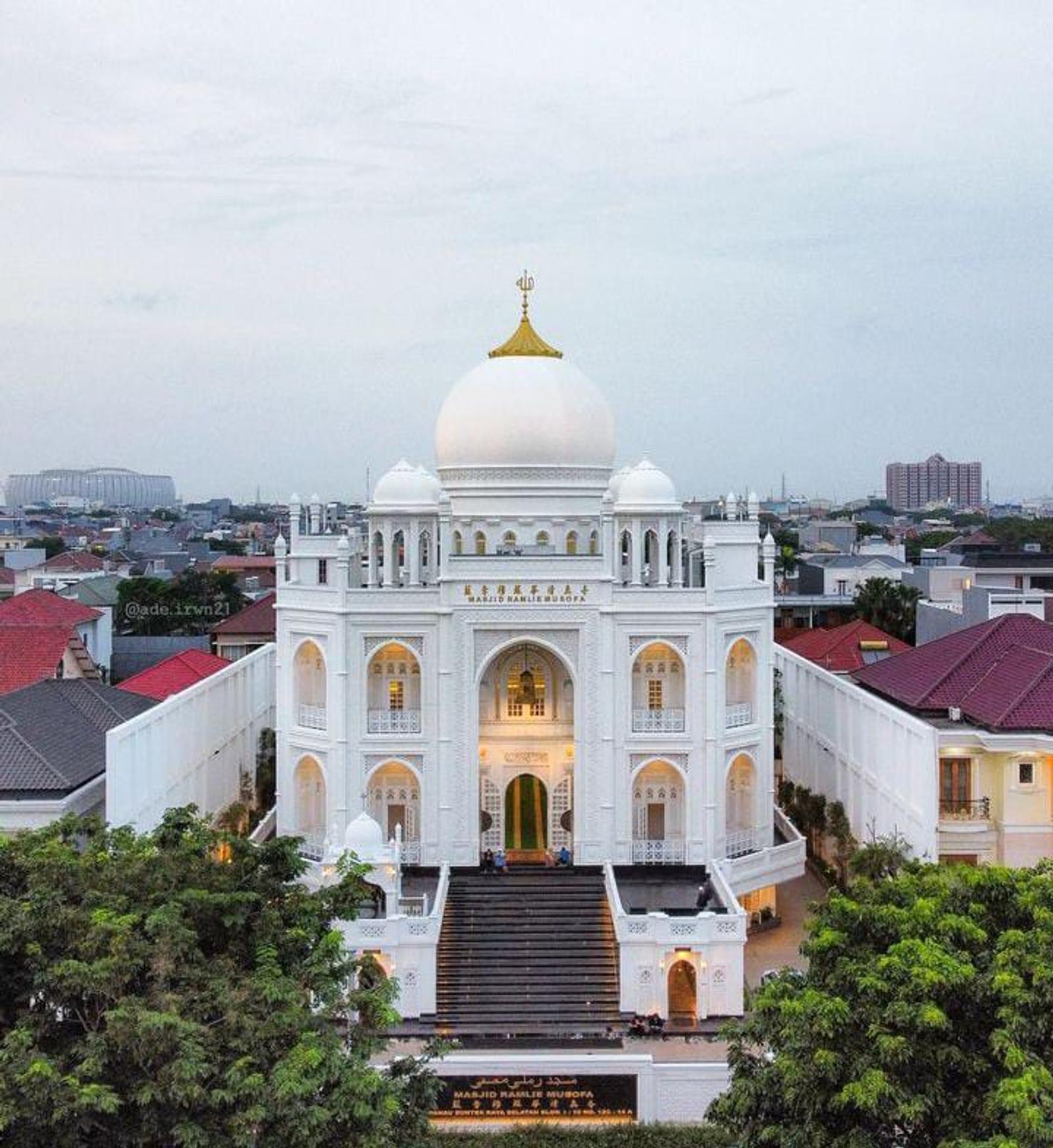 8 Masjid di Jakarta Kerap Jadi Wisata Religi Saat Ramadan