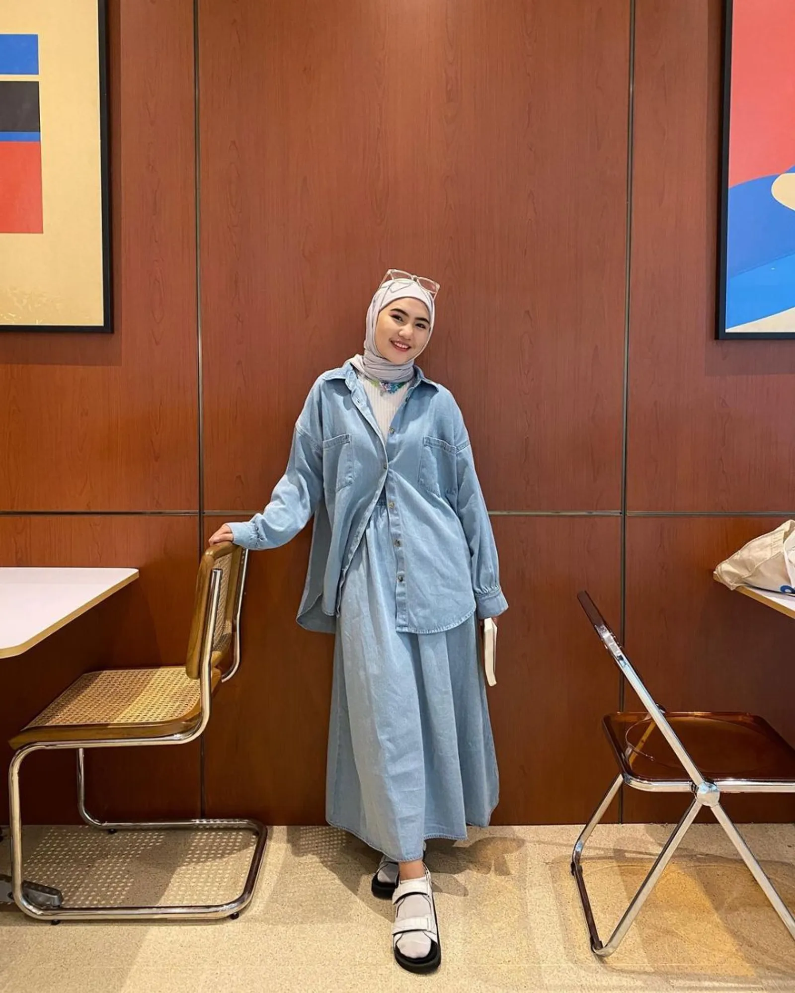 Inspirasi Padu-padan Rok dengan Hijab untuk Para Cewek Gen-Z