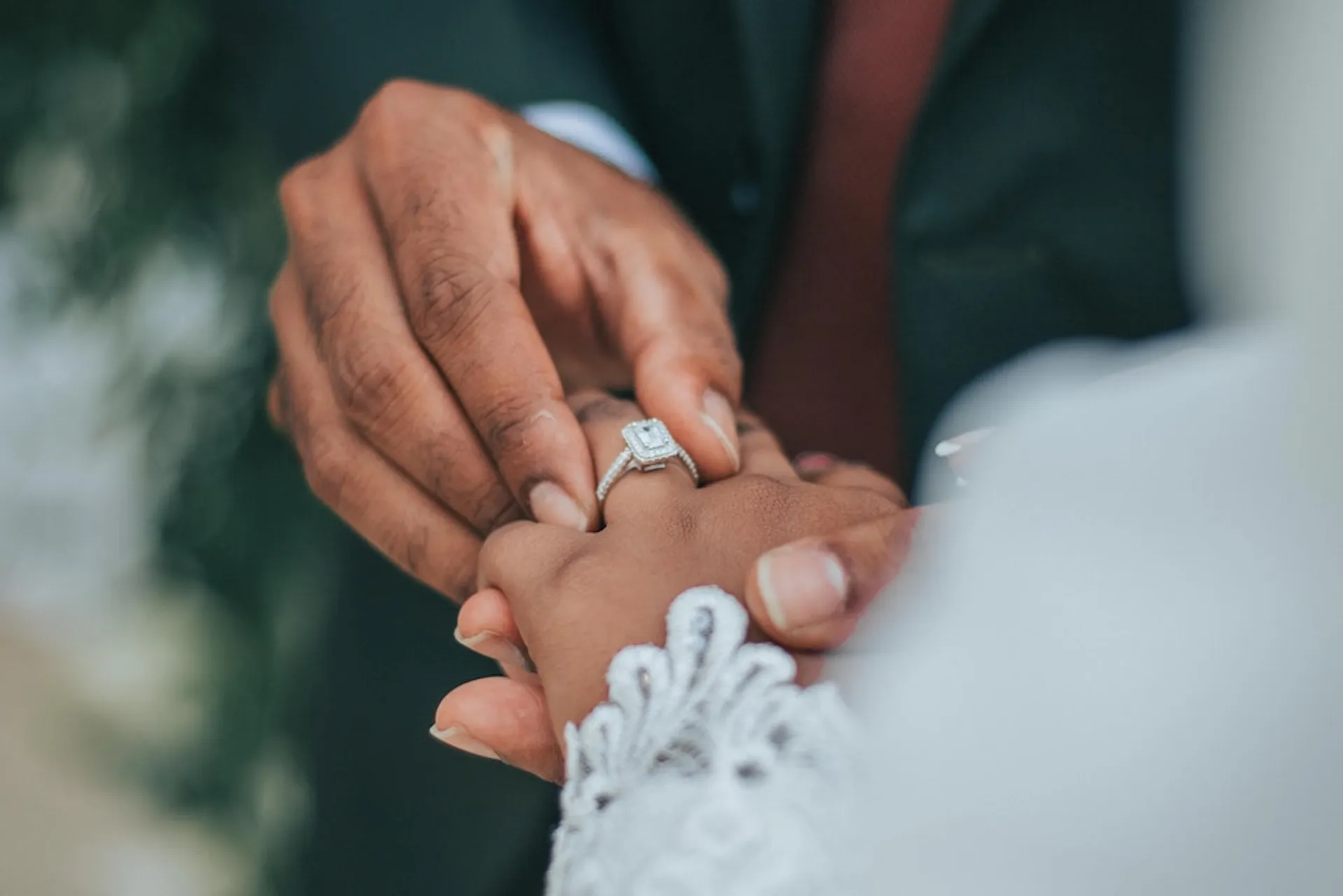 Harus Tahu! Ini 6 Hikmah Pernikahan Menurut Alquran dan Hadis