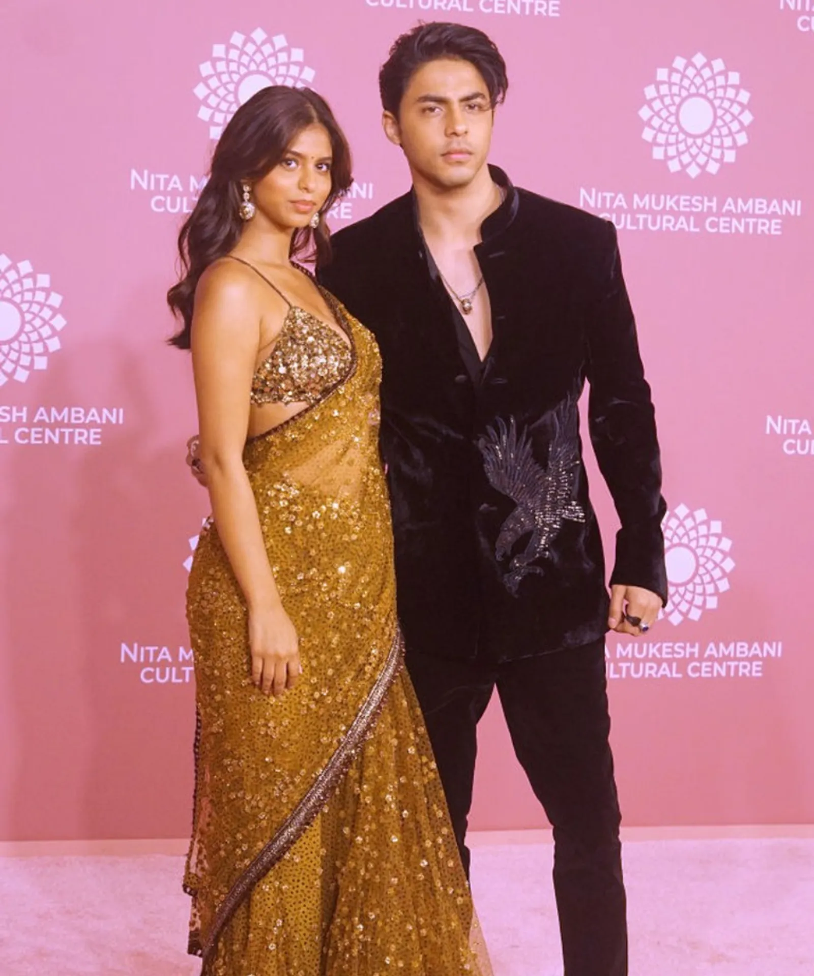 10 Potret Sibling Goals Anak Shah Rukh Khan, Disorot Karena Visualnya
