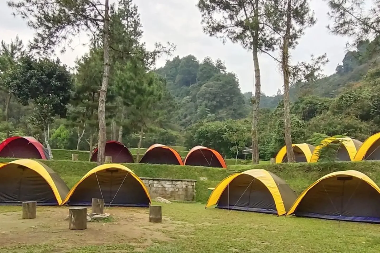 10 Tempat Camping di Bogor yang Seru dan Nyaman
