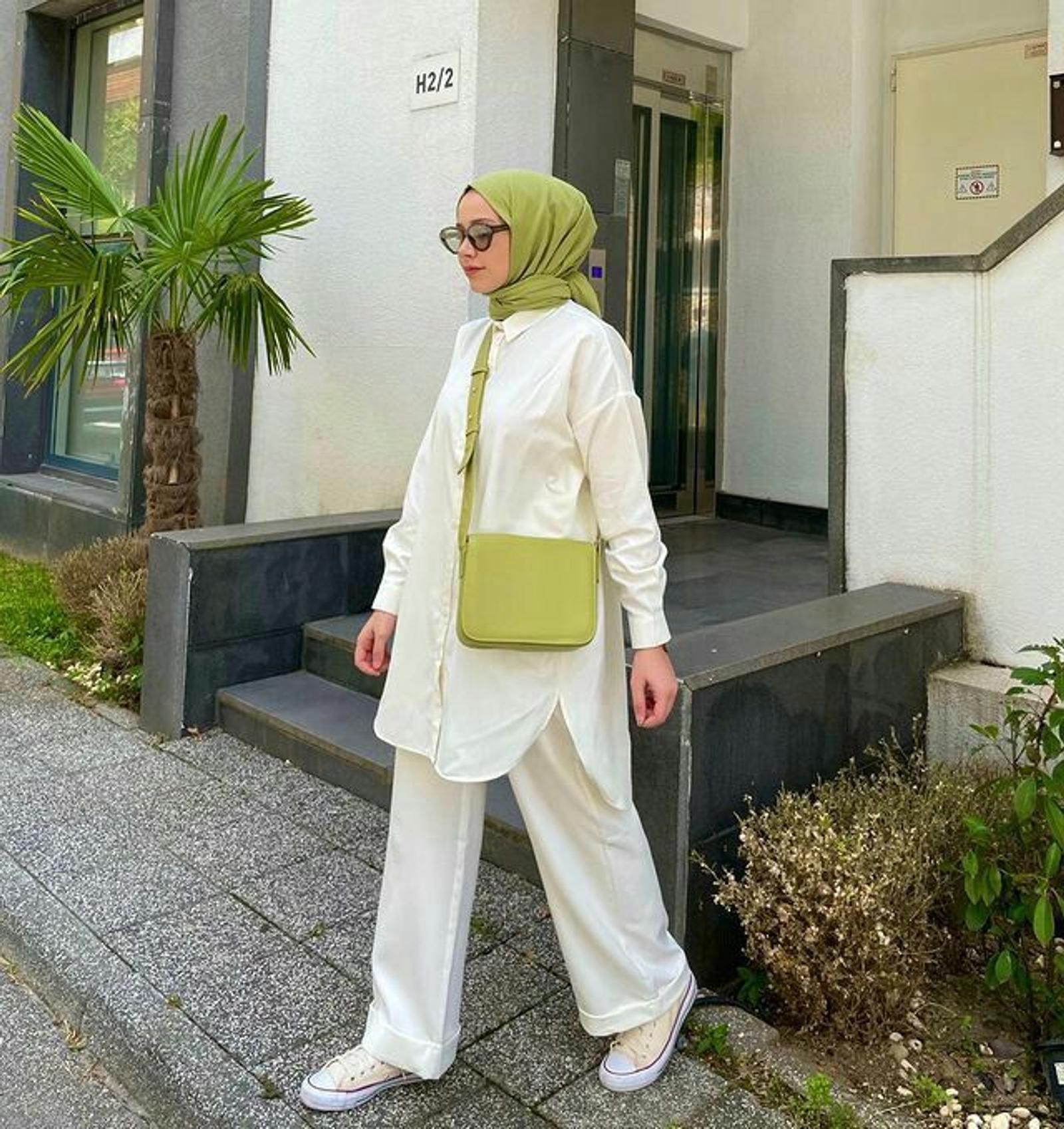 9 Model Baju Setelan Celana Kulot Terbaru, Stylish dan Nyaman