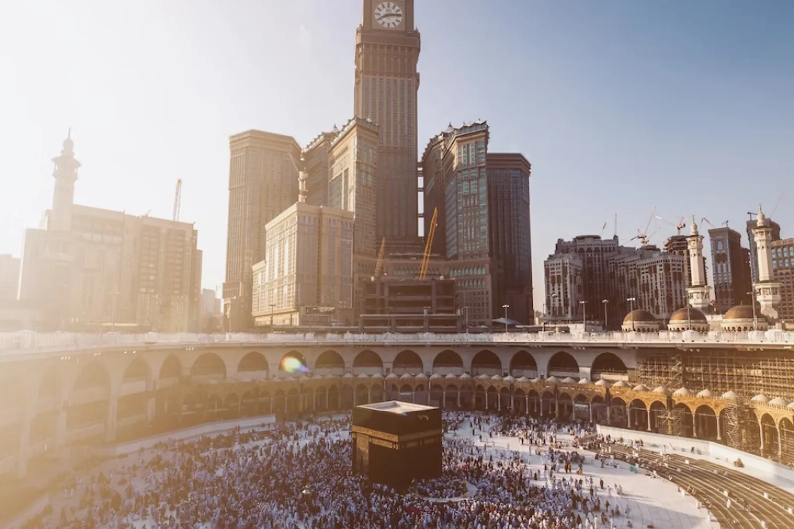 5 Perbedaan Haji dan Umrah yang Perlu Diketahui Umat Islam