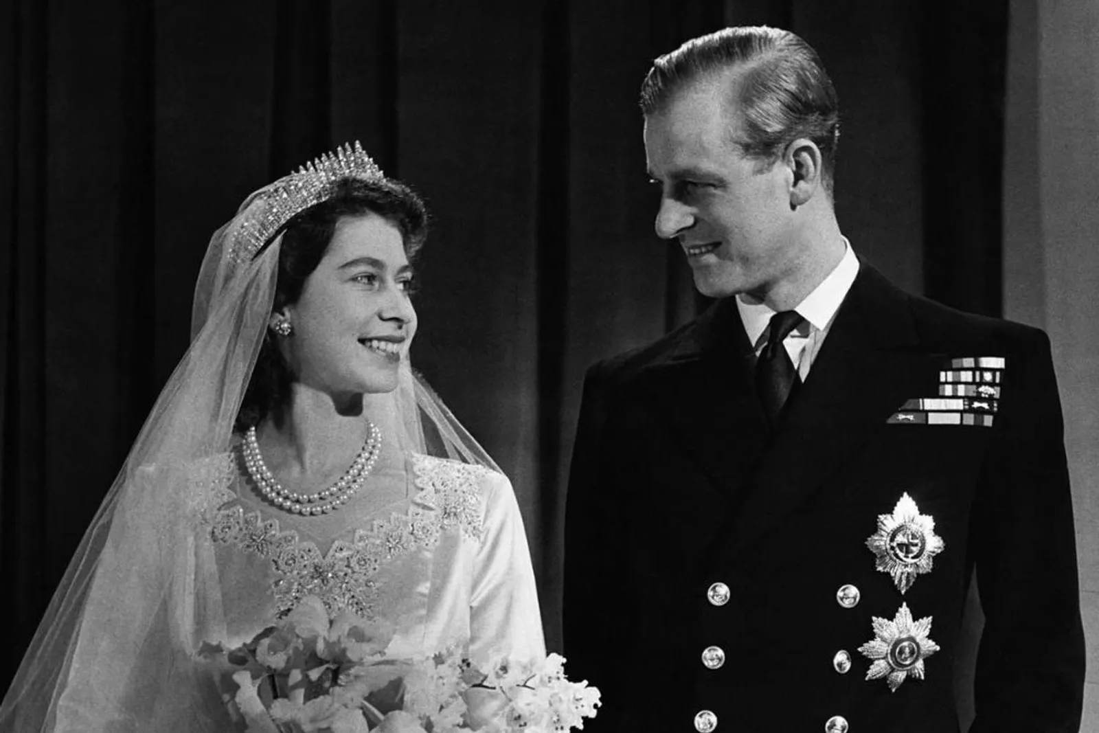 10 Tokoh Dunia yang Menikah dengan Sepupu Sendiri, Ada Ratu Elizabeth