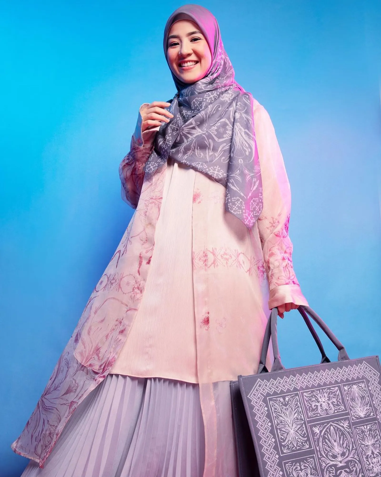 Referensi Model Gamis Syar'i yang Mewah dan Elegan