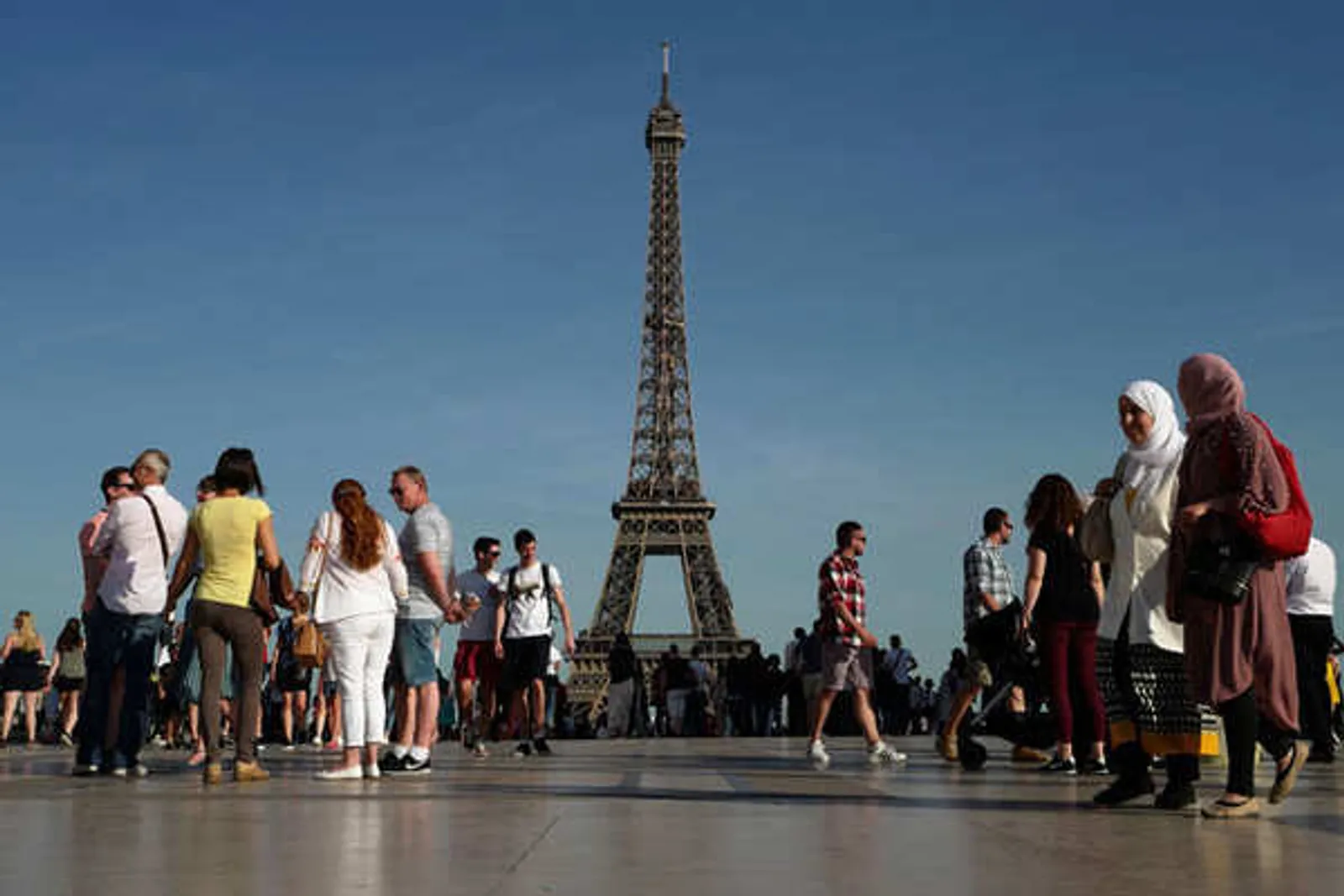 Punya Bunker Rahasia, Ini 17 Fakta Menarik Menara Eiffel
