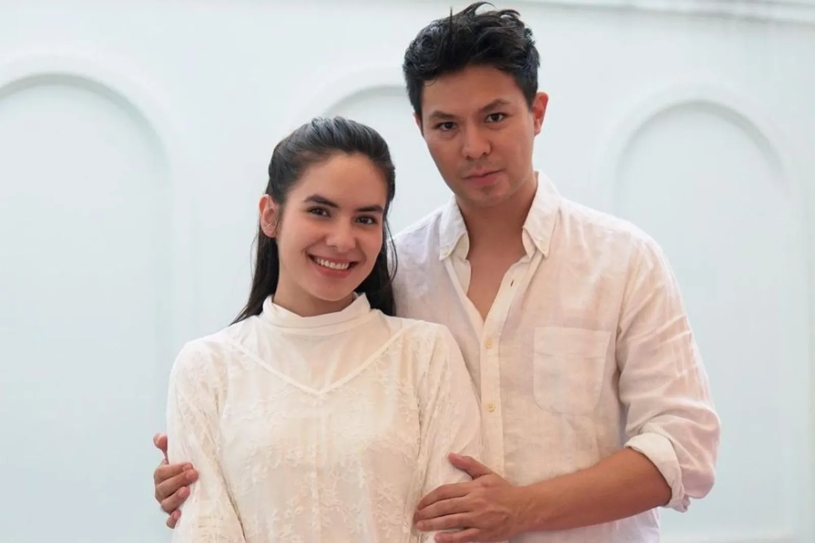 11 Potret Artis Indonesia Rayakan Lebaran Bareng Pacar, So Sweet!