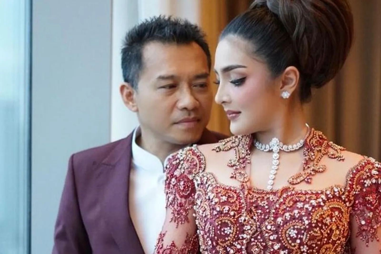 Berawal dari Teman Duet, 8 Pasangan Seleb Ini Akhirnya Menikah