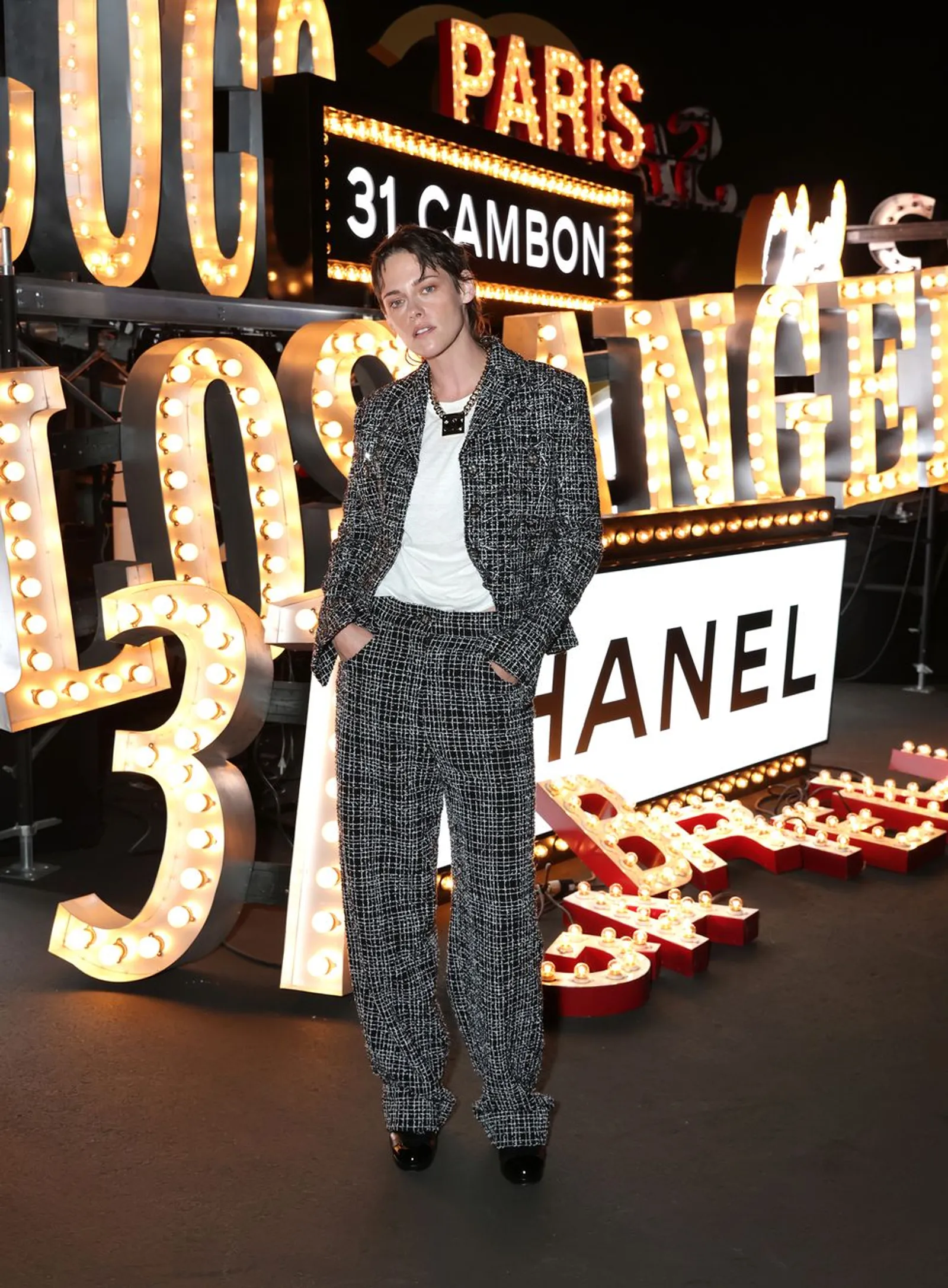 Deretan Gaya Seleb Hadiri Chanel Cruise Show di Los Angeles