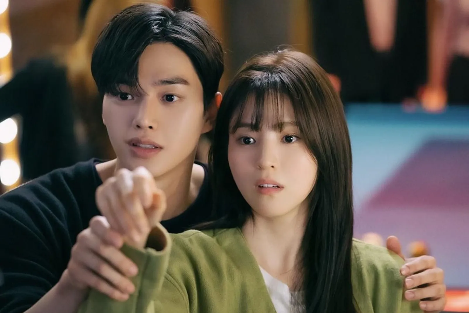 5 Pasangan di Drama Korea yang Red Flag, Bahaya Banget!