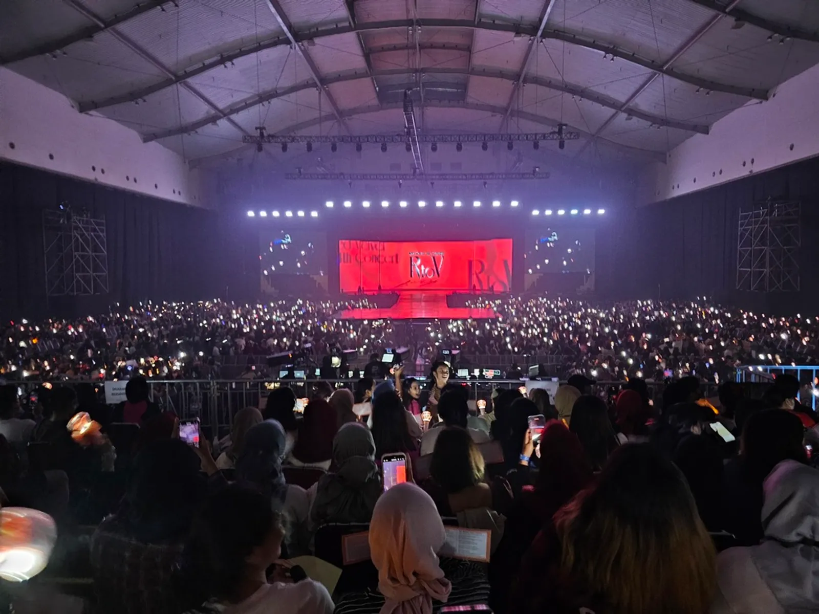 Red Velvet 'R to V': Bebaskan Dirimu dari Insecure yang Membelenggu
