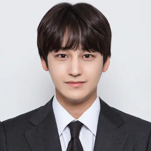 Begini Tampannya Kim Bum, Makin Jadi Idaman