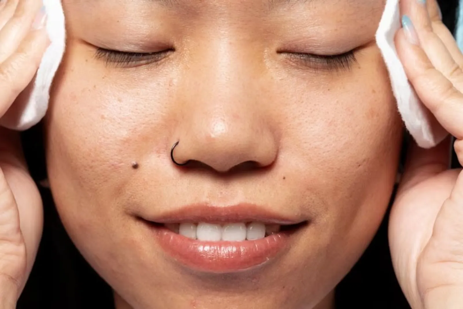 6 Penyebab Pori-Pori Besar pada Wajah dan Cara Mengatasinya