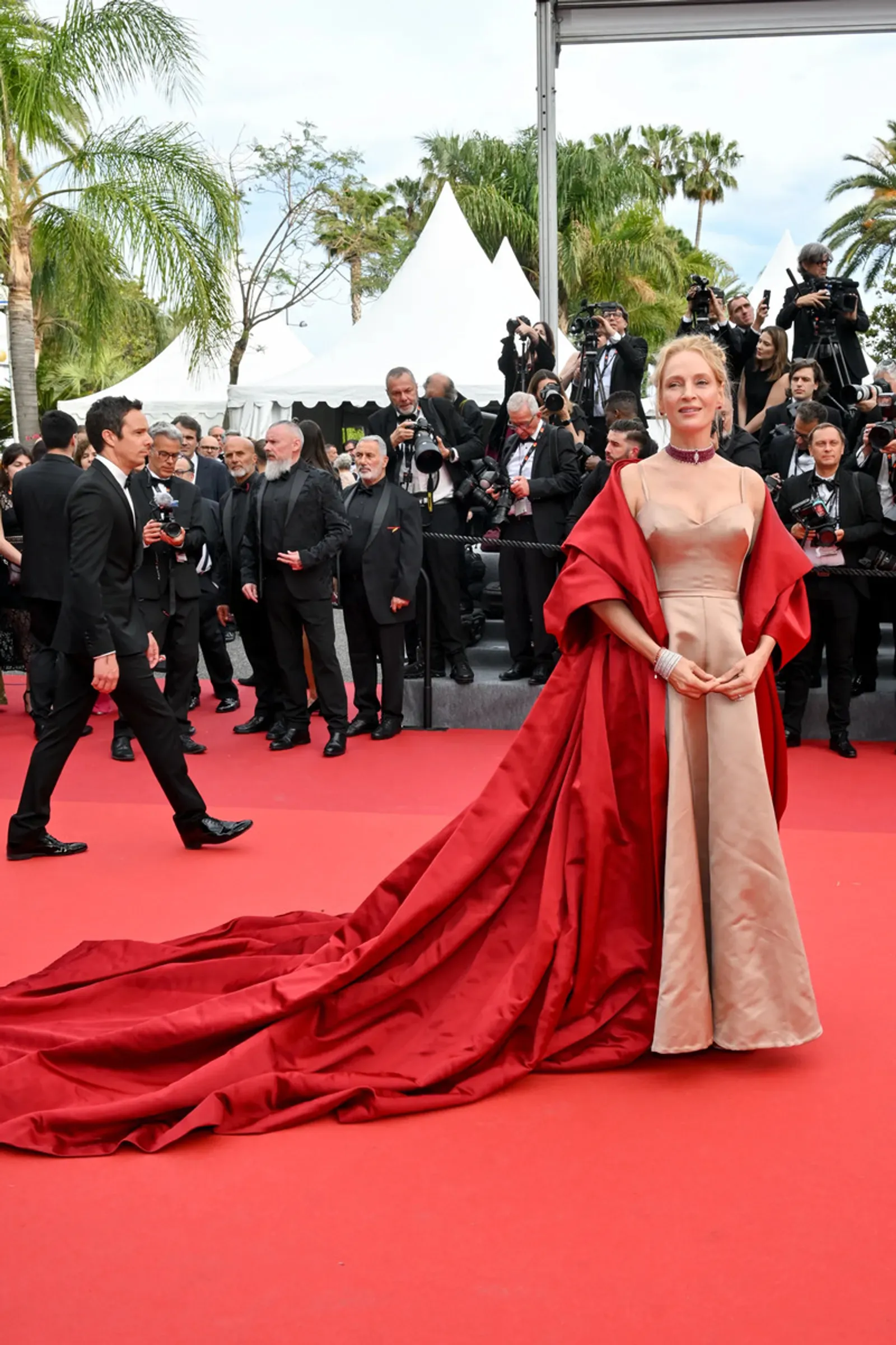 27 Gaya Artis Paling Viral di Cannes Film Festival 2023