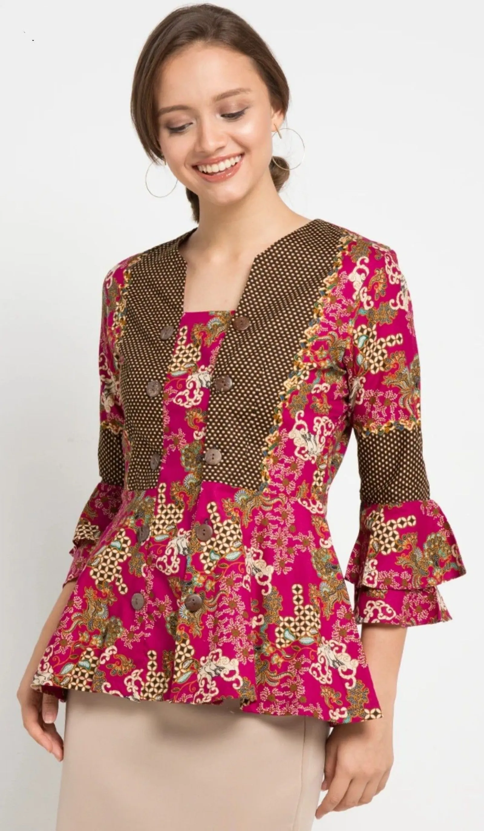 10 Model Baju Batik Atasan Perempuan Lengan Panjang Modern