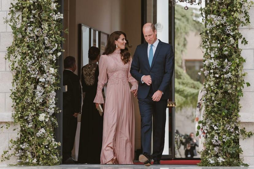 Gaya Terbaik Para Tamu di Royal Wedding Pangeran Hussein dari Yordania