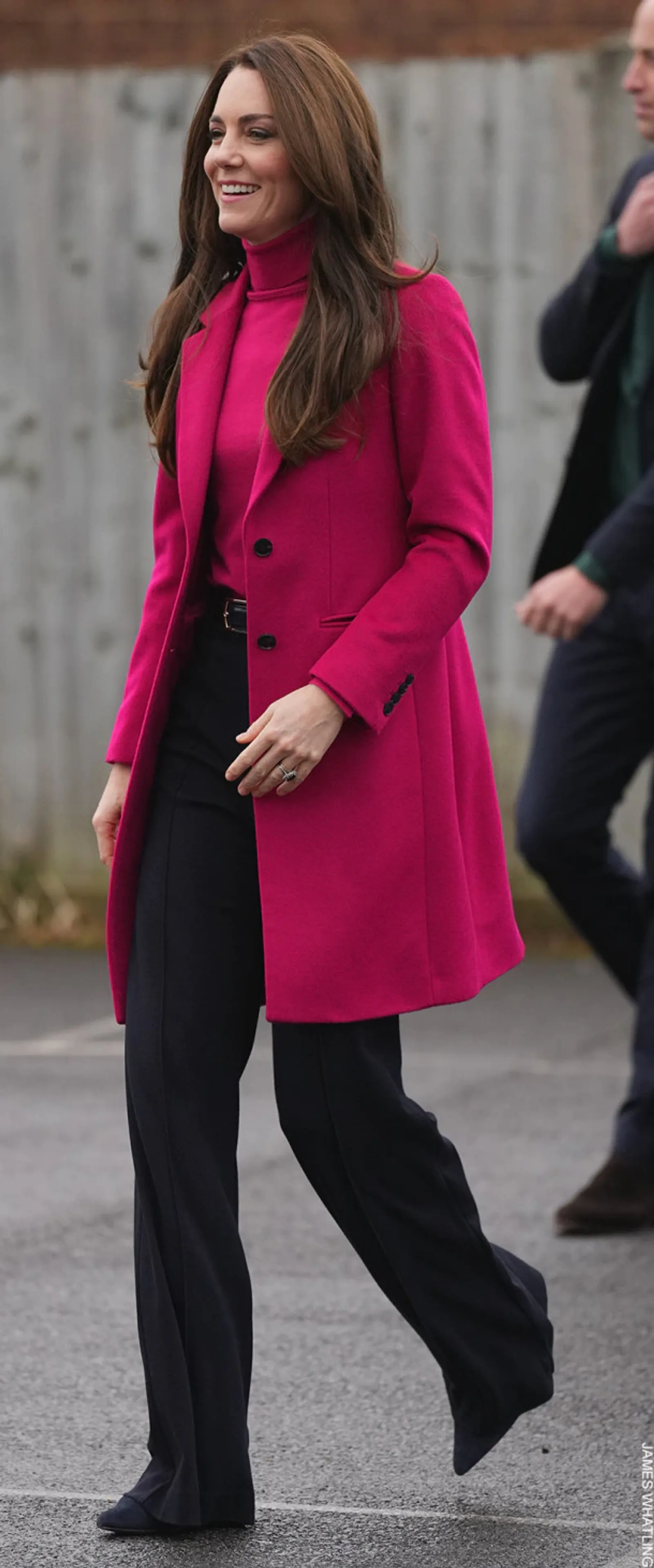 Deretan Gaya Kate Middleton Pakai Outfit Serba Pink