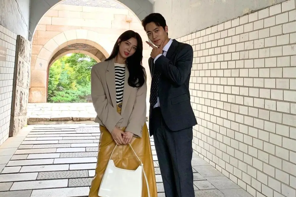 Akan Menikah, Ini Kisah Cinta Aktor Cha Seo Won dan Uhm Hyun Kyung