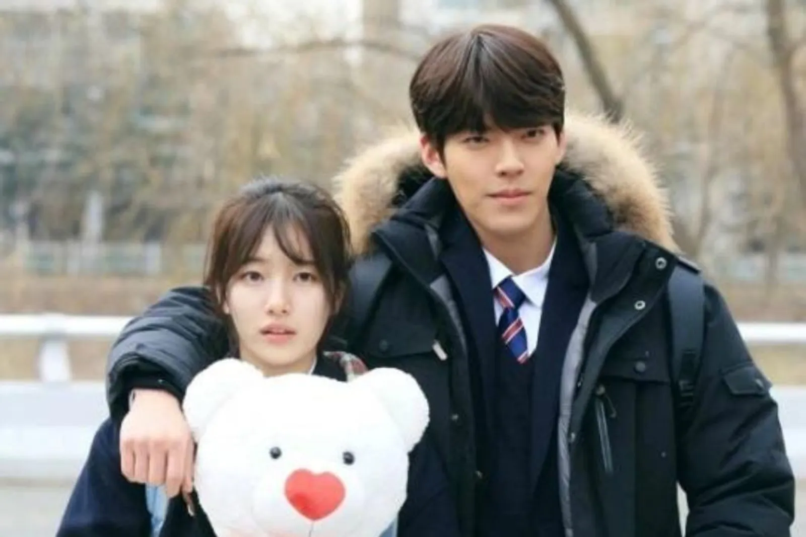 Serasi Banget! 7 Pasangan Seleb Korea Ini Sering Main Drama Bareng