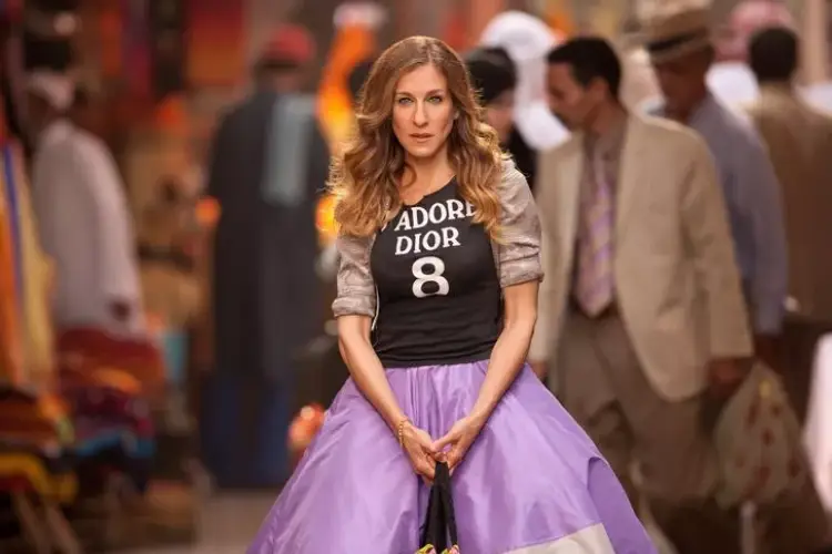 25 Tahun Sex and The City, Ini Gaya Terbaik Carrie Bradshaw