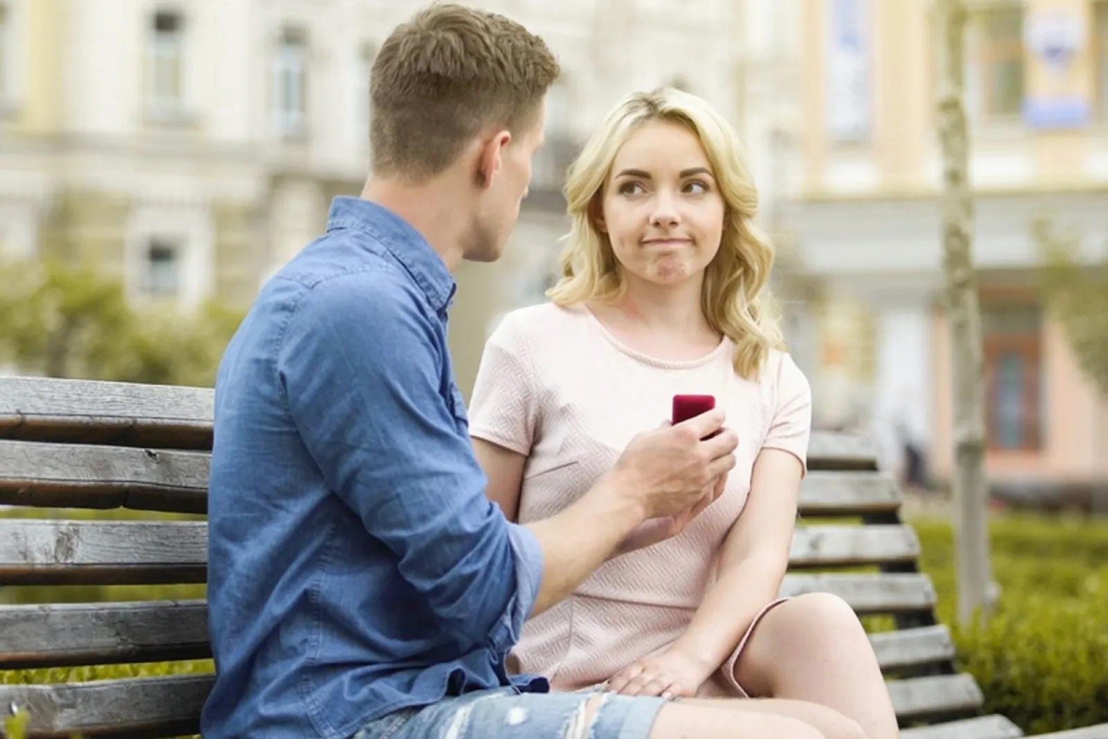 5 Cara Halus Menolak Lamaran Pernikahan dari Seseorang
