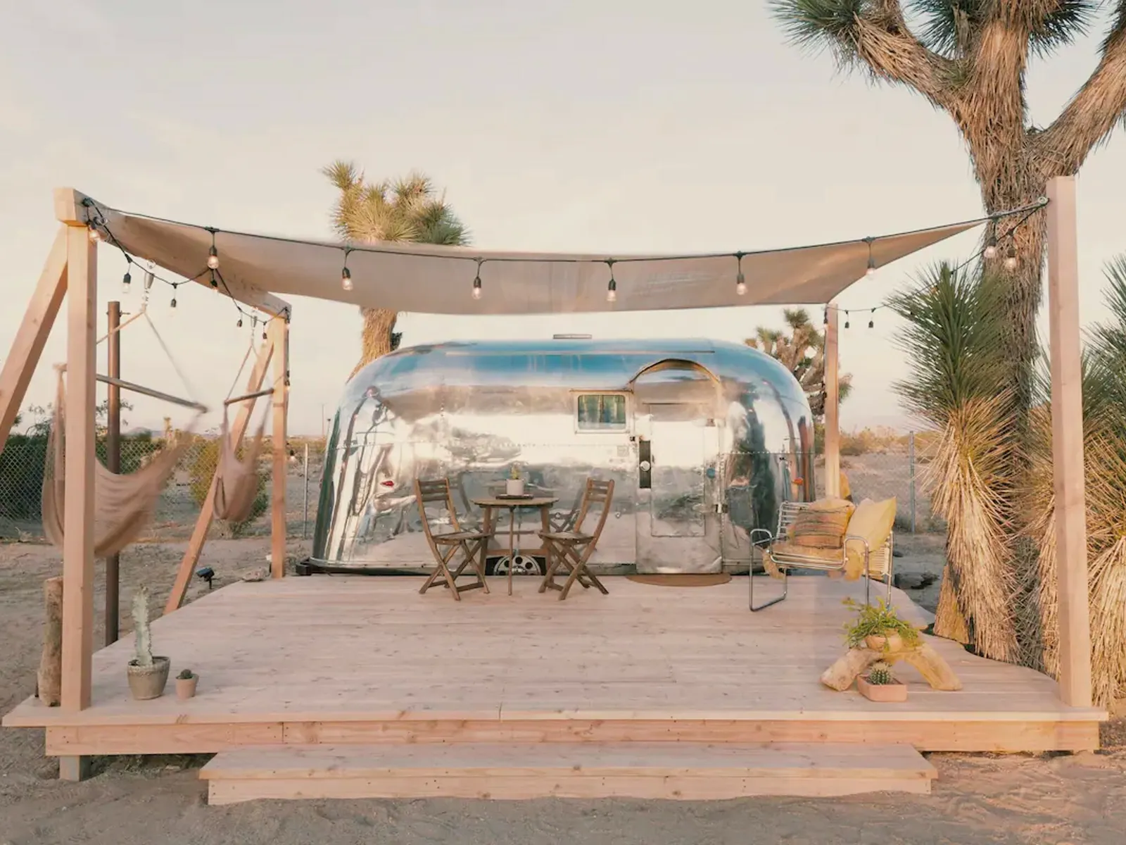 10 Penginapan Bernuansa Film Wes Anderson di Airbnb, Siap Ngonten!