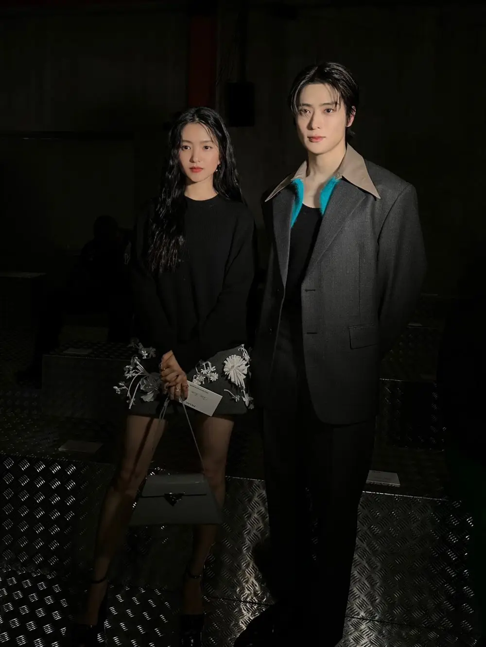 Gaya Charming 2 Member NCT Curi Perhatian di Milan Fashion Week