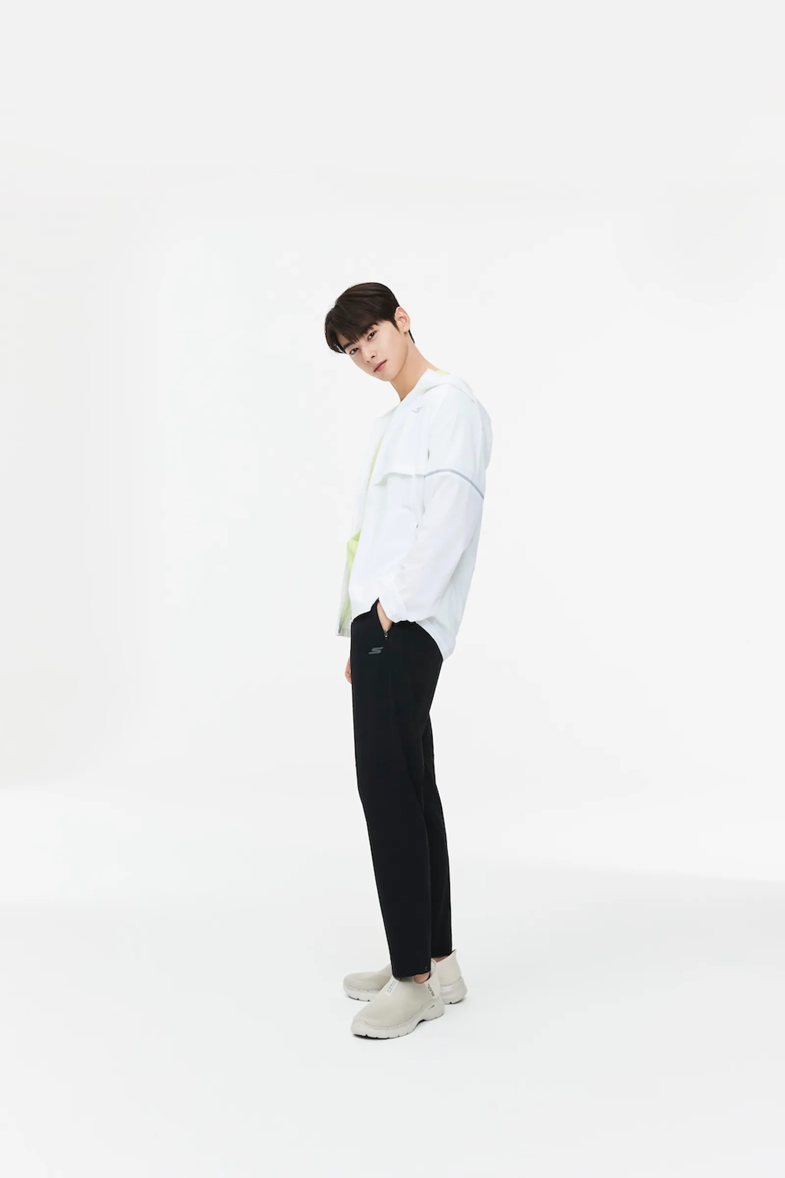 Skechers Jadikan Cha Eun Woo Sebagai Regional Brand Ambassador Terbaru