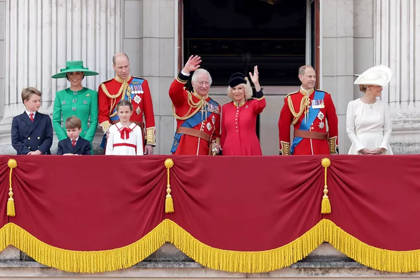 Penampilan British Royal Family di Trooping the Color 2023 Parade