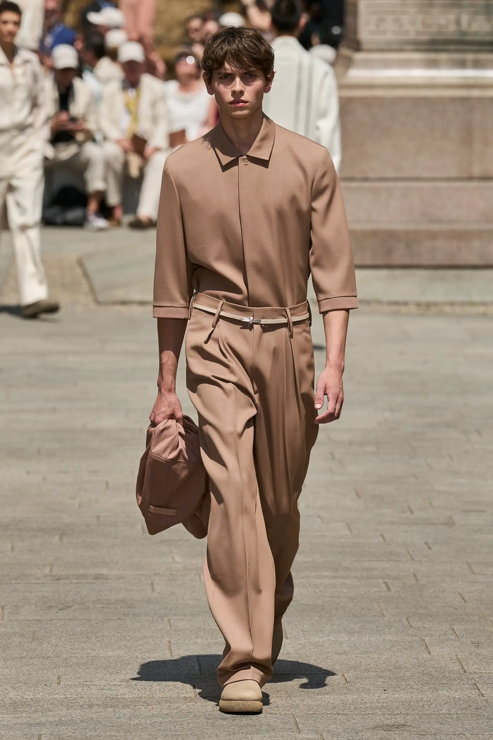 Intip Koleksi Serba Linen ZEGNA ‘L’Oasi di Lino’ di Milan Fashion Week