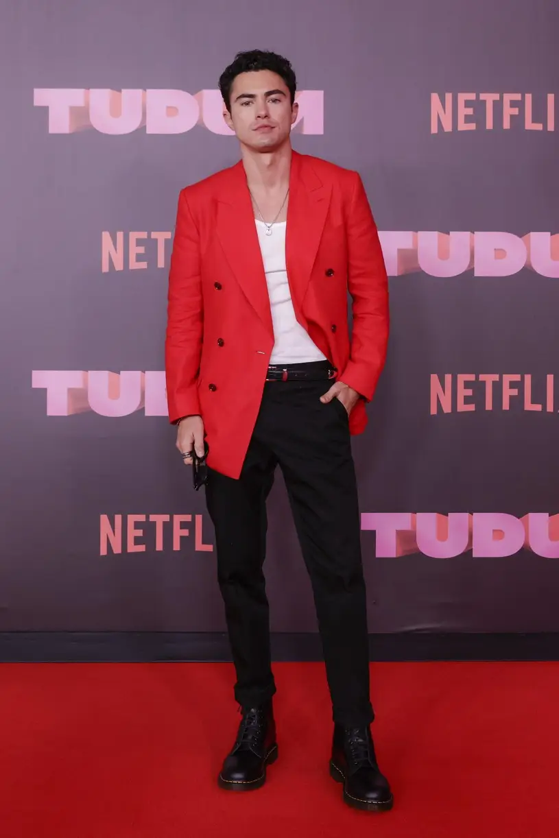 10 Gaya Para Pemain Serial Netflix di Tudum Fan Event